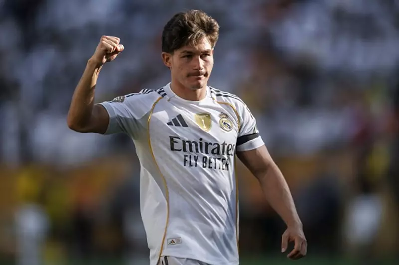 رسميًا.. ريال مدريد يعلن انتقال فران جارسيا إلى ريال بيتيس